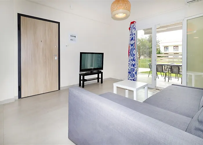 Sirius Sithonia Halkidiki 3 Bedrooms 8 Guests